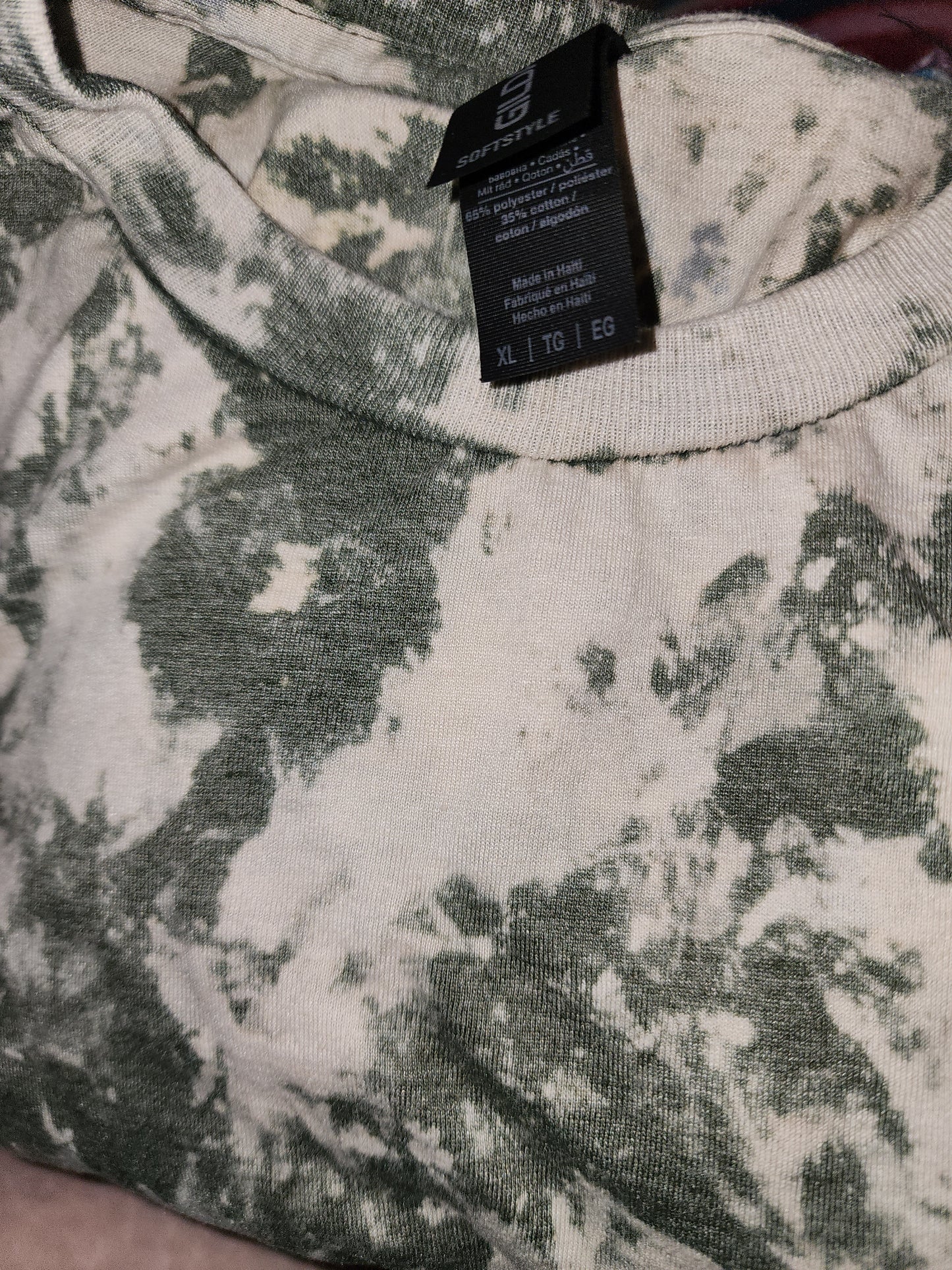 BLEACHED - XL Short Sleeve Gildan Soft Style