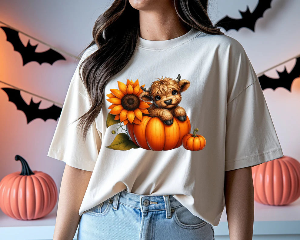 Design - Cute Fall Highland Cow