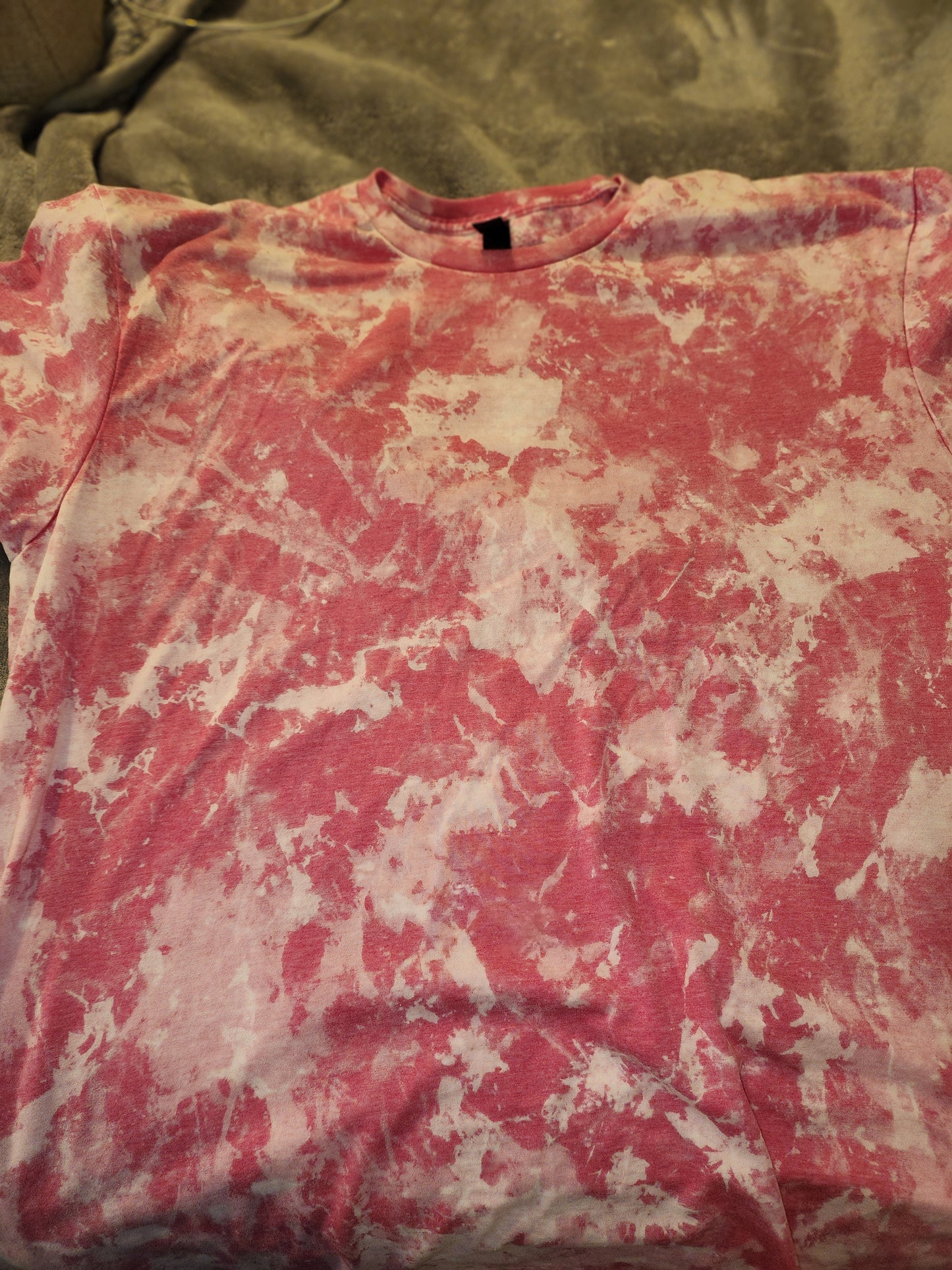 BLEACHED - XL Short Sleeve Gildan Soft Style