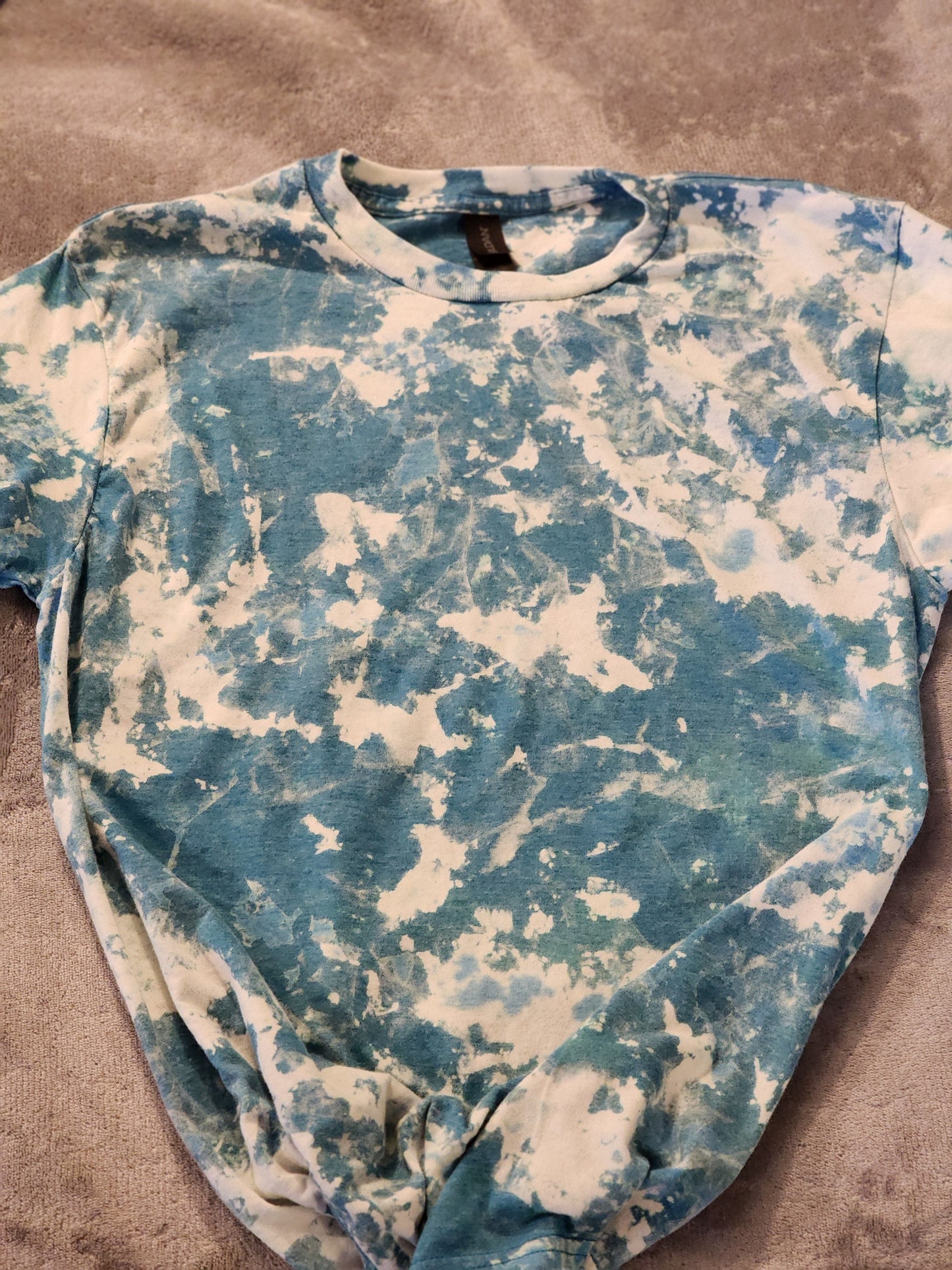 BLEACHED - Medium Short Sleeve Gildan Soft Style